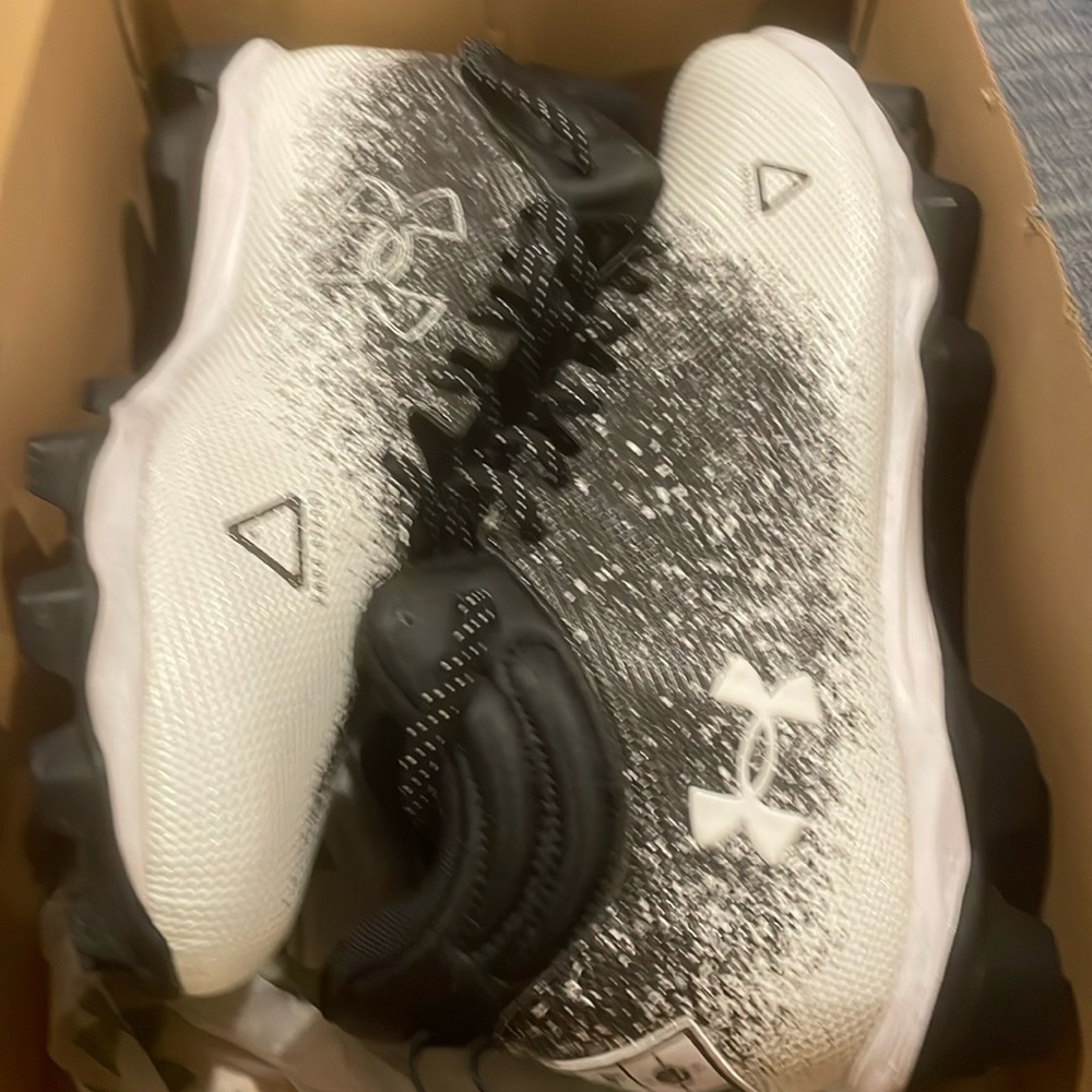 Brand New under Armour size 12 football cleats